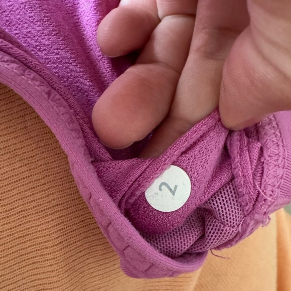 Lululemon Rehearsal Bra Pink Size 2 Rare - Picture 5 of 5